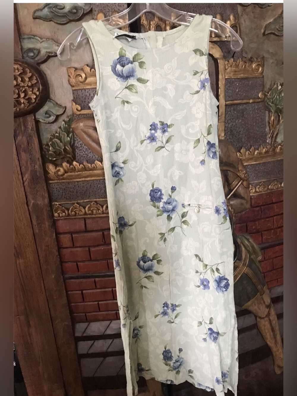 Dress Subcategory Classification - Picture 2 of 11